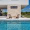 Modern Villa M30 with private pool, 3 en-suite bedrooms - Ugljane