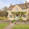 3 Painters Field - Cirencester
