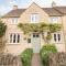 3 Painters Field - Cirencester