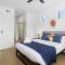 TWO Cozysuites with Pool Jacuzzi in Glendale 10&03