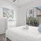 CozySuites Modern Urban in Historic Glendale