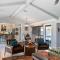 Stylish 3BR House with Swimming Pool and Walking to HSB Resort