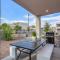 Red Desert Loft Resort 37 Pickleball Courts, Foosball, Resort Pool with Waterslide & Jacuzzi! - 圣乔治