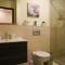 Elegant apartment in eagle beach levent