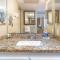 Oceanfront Condo & Walking Distance to Beach and Town- Hale Kona Kai 207 by Casago Kona