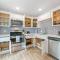 Coolidge 3bd 2ba upgraded apartment with amenities