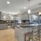 4 bdr, Two Master suite, billiards & desert oasis pool