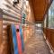 Large Luxury 2BR Cabin w Hot Tub Double Trouble was designed for fun comfort and memories minutes from buzzling Hochatown and beautiful Beaver Bend State Park - Broken Bow