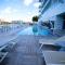 Penthouse Ocean Front View Mansion in Sky Corner - هوليوود
