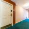 Metro PHX downstairs STUDIO sleeps 4 ADA Accessible