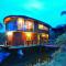 Kaengkrachan Boathouse Paradise Resort - Kaeng Krachan