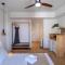 Aiora Suites