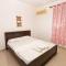 Private Familiar Apartment!