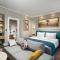 Royan Suites