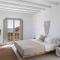 Villa Stephanie with heated pool, by Red Windmill Villas - Mýkonos