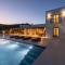 Villa Stephanie with heated pool, by Red Windmill Villas - Mýkonos