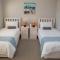 WATERFRONT 2 Bed Home with mooring at Knysna Quays
