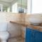 WATERFRONT 2 Bed Home with mooring at Knysna Quays