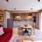 Luxury Lodge @ Ewen Barn - private 5* retreat