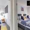 Deluxe Apartment in Southend-On-Sea by Artisan Stays I Weekly or Monthly Stay Offer I Free Parking I Sleeps 4