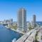 Stunning Beach Resort Large 4BR 3BA Condo 24 FL - Hallandale Beach