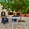 Apartment in country house with views and pool - Vespellá