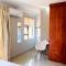 MeLeano Guesthouse