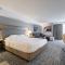 DoubleTree by Hilton New York JFK Airport - كوينز