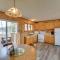 Lakefront Cabin with Private Dock and Beach! - 马尼斯蒂克