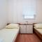 Apartments and rooms by the sea Posedarje, Novigrad - 21123