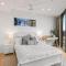 Brand-New Central Studio Apart with Views - بريزبين