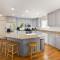 Bohemian LARGE Family Home Perfect for Groups