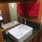 Gympie Luxury Caravan Stay - Tamaree