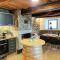 Vineyard cottage Lan na Hribu