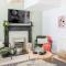 Coventry Beautiful House, University Hospital, M6 M69, Private Parking, Sleeps 6, by EMPOWER HOMES - 考文垂