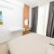 Green Cost Luxury Apt 239