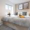 Stylish House - Close to City Centre and Luton Airport - Free Parking, Super-Fast Wifi, Garden and Smart TV with Netflix by Yoko Property - 卢顿