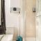 Suite Cosy Californienne en Hyper Centre - 瓦朗西纳