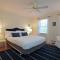 Moosehorn 6-BR, Heated Pool, Luxurious! PoshPadsCT - Roxbury