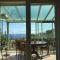 maison entièrement climatisée vue dexception mer et rade de Marseille avec piscine 8 personnes