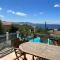 maison entièrement climatisée vue dexception mer et rade de Marseille avec piscine 8 personnes
