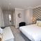 Kingsway Hotel.