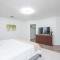 Stylish Home Phoenix - Low Rates NOW!