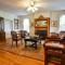 Love Lane Bed & Breakfast - Waynesville