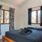 1 Bedroom G-Land Burnt Toast Surfcamp