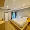 Klaang Muang Hotel (โรงแรมกลางเมือง) - Rayong