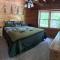Amazing River Retreat, 3 Bedrooms, WiFi, Sleeps 8, Pool Table - Sevierville