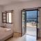Pelagos Seafront Accommodation - Maria