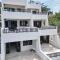Pelagos Seafront Accommodation - Maria