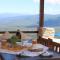 ZenTerra Country house with prive swimming pool and view - Matésion